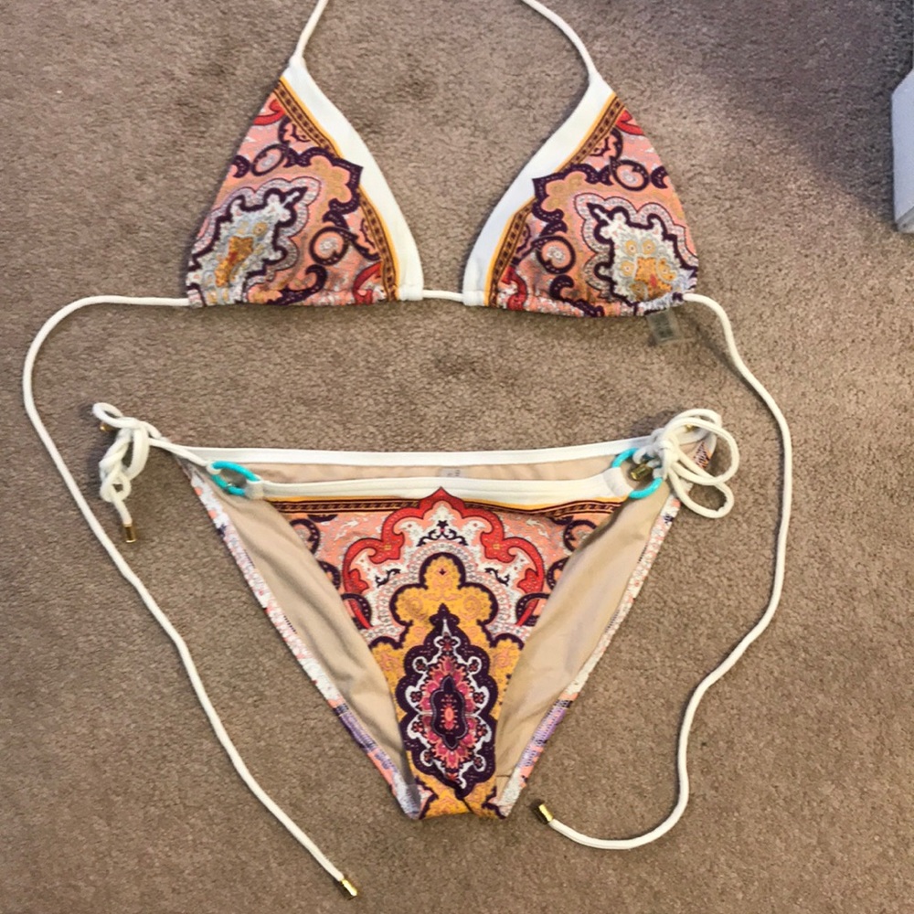 Bikini